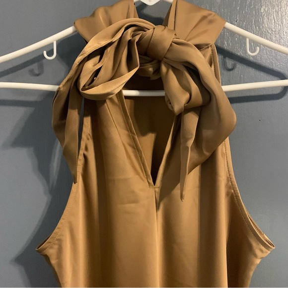 Banana Republic Bronze/Tan Halter Satin Maxi Dress. Size XS - Picture 9 of 9
